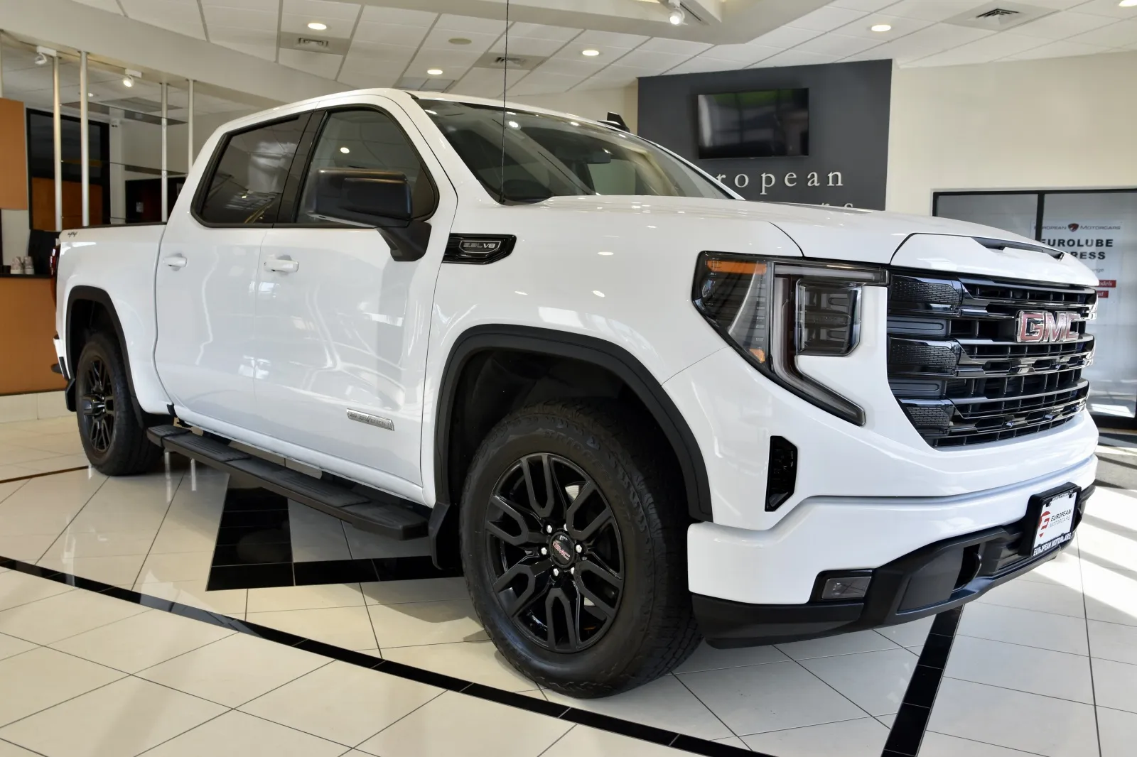 White 2023 GMC Sierra 1500 Elevation for sale in Middletown, CT