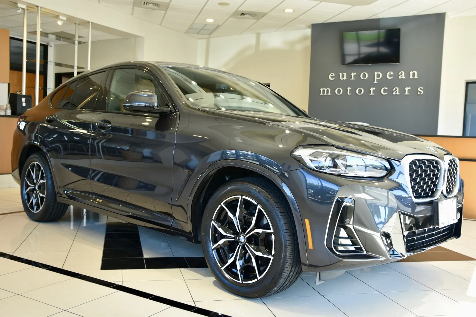 Gray 2023 BMW X4 xDrive30i for sale in Middletown, CT