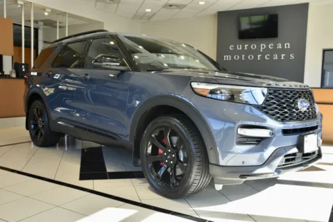 Blue 2021 Ford Explorer ST for sale in Middletown, CT