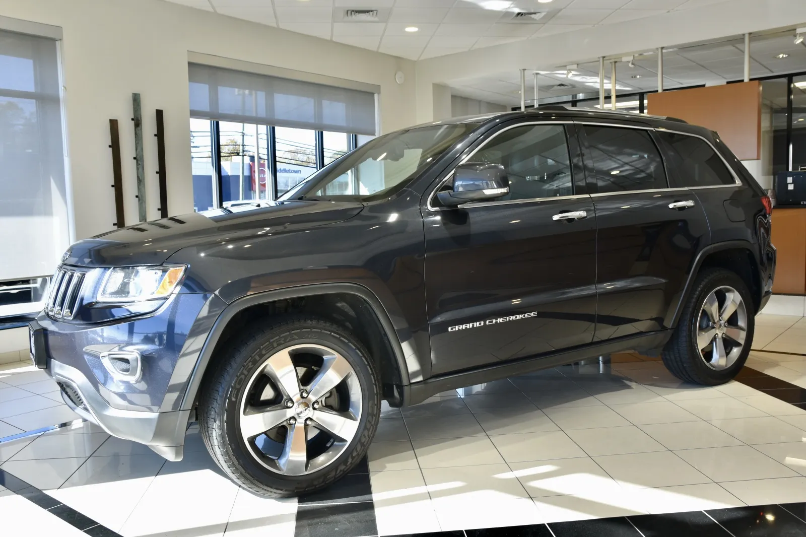 Photos of 2014 Jeep Grand Cherokee Limited for sale in Middletown, CT at European Motorcars