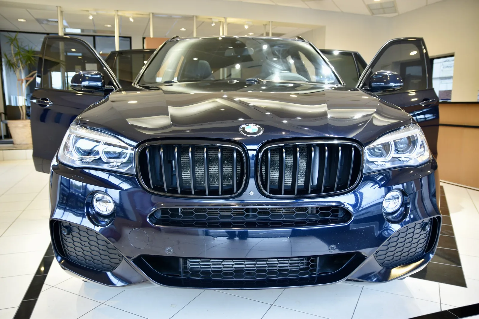 Photos of 2017 BMW X5 xDrive35i M Sport for sale in Middletown, CT at European Motorcars