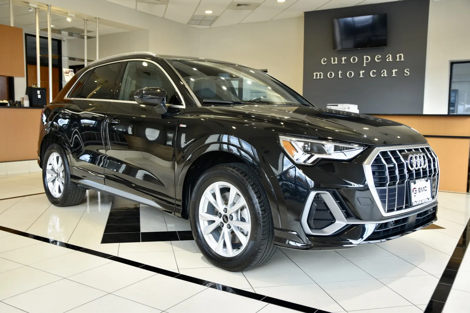 Black 2024 Audi Q3 quattro S line Premium 45 TFSI for sale in Middletown, CT