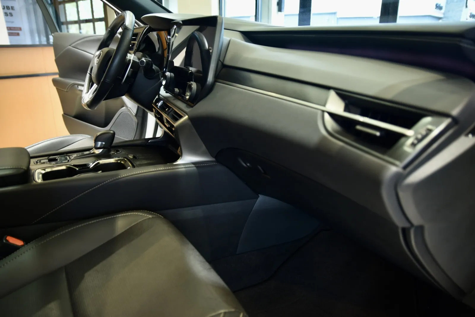 2023 Lexus RX 350 - Photo 26