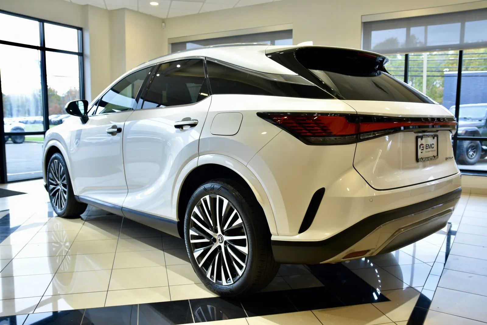 More photos of 2023 Lexus RX 350 at European Motorcars, CT