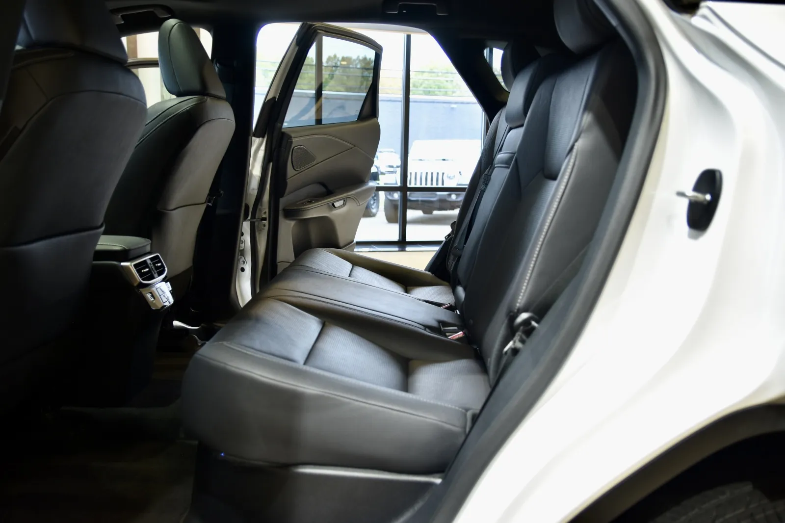 2023 Lexus RX 350 - Photo 19