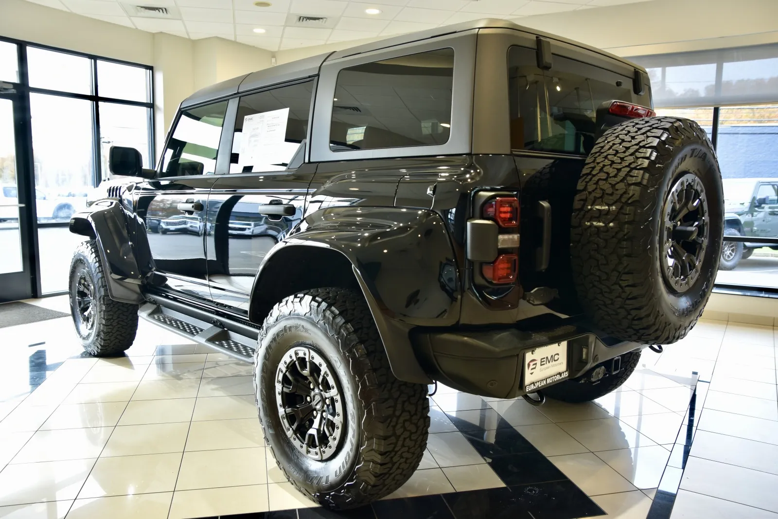 2024 Ford Bronco Raptor photo 2