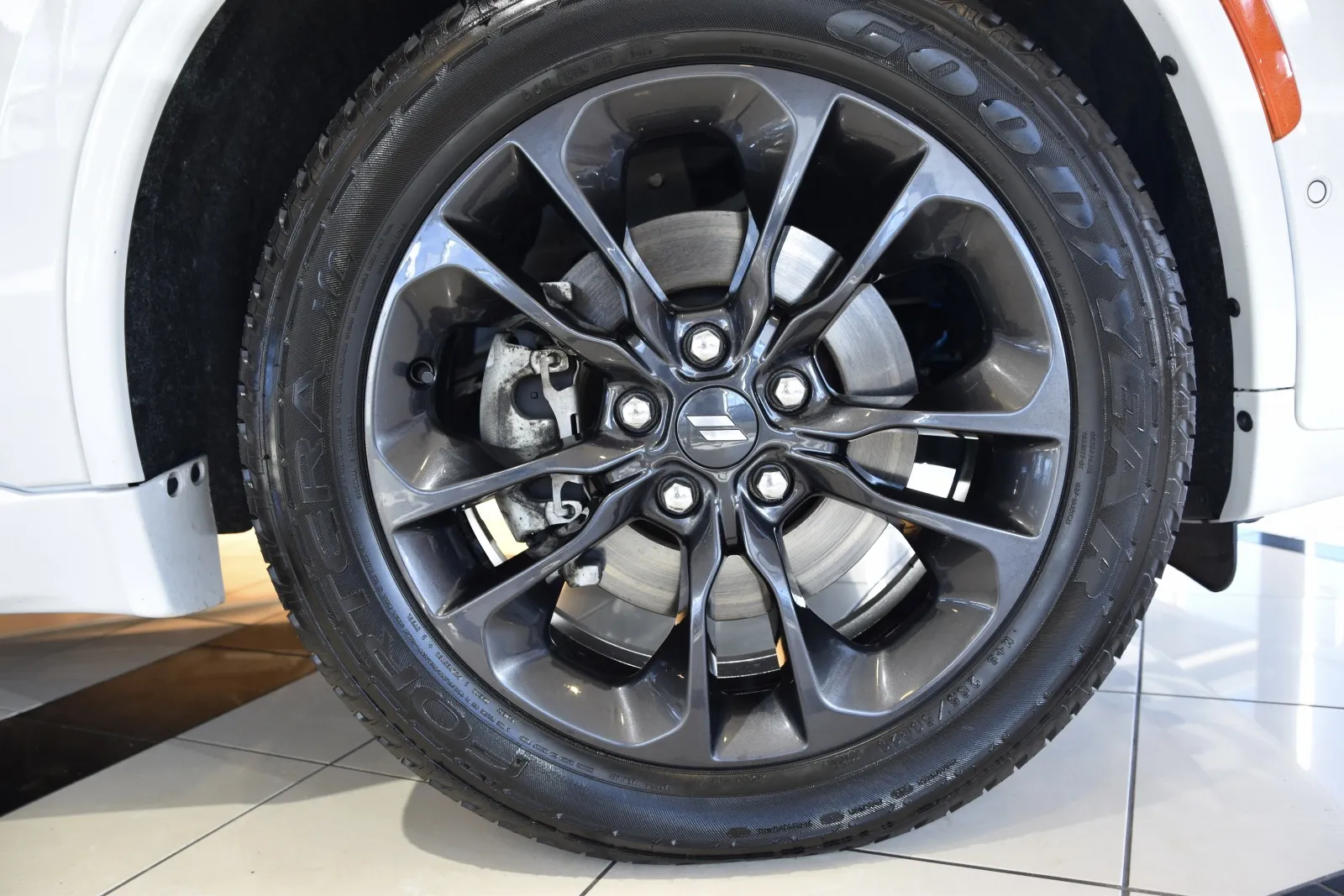 2023 Dodge Durango R/T photo 4