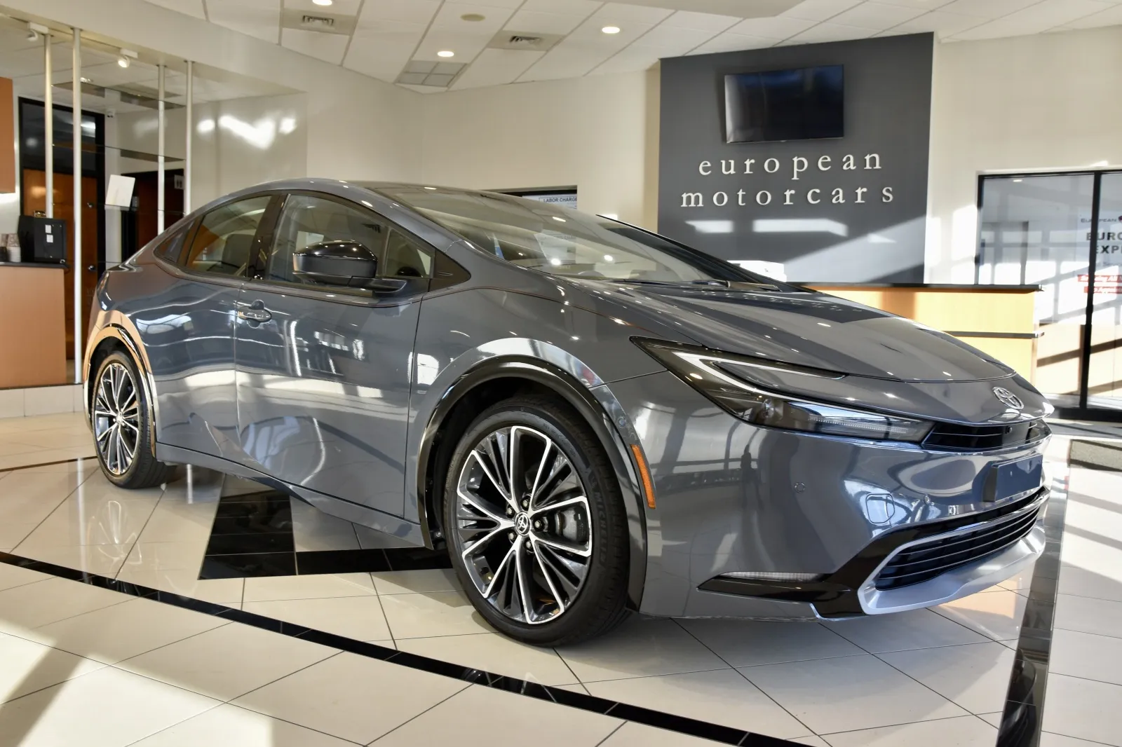 Gray 2023 Toyota Prius Limited for sale in Middletown, CT