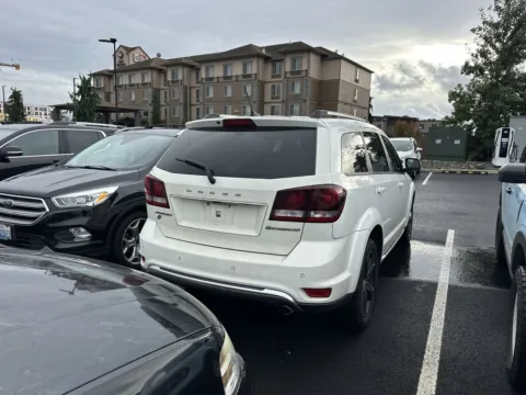 More photos of 2018 Dodge Journey Crossroad at Westlie Ford, WA