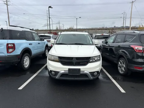 Photos of 2018 Dodge Journey Crossroad for sale in Washougal, WA at Westlie Ford