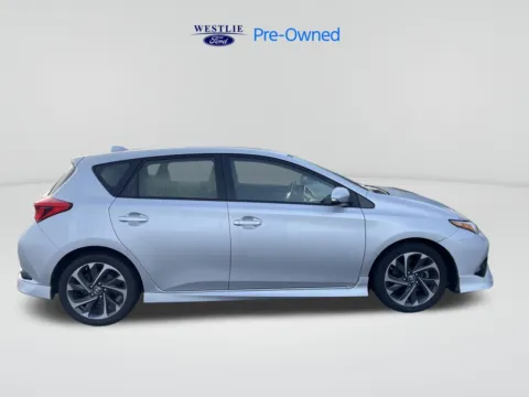 Silver 2017 Toyota Corolla iM for sale in Washougal, WA