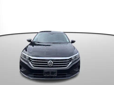 More photos of 2021 Volkswagen Passat 2.0T SE at Westlie Ford, WA