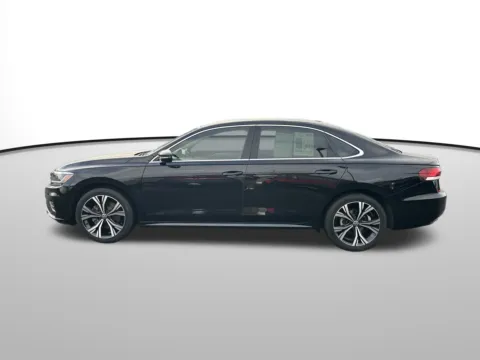 Photos of 2021 Volkswagen Passat 2.0T SE for sale in Washougal, WA at Westlie Ford