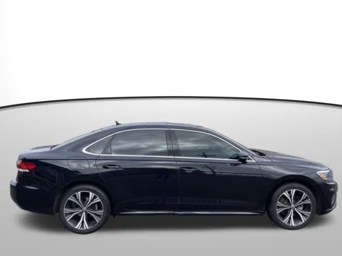 Another view of 2021 Volkswagen Passat 2.0T SE for sale in Washougal, WA at Westlie Ford