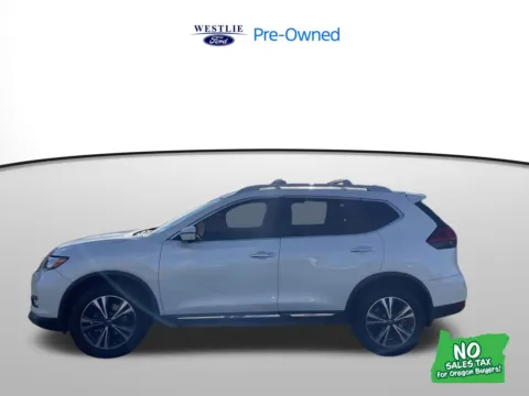 White 2017 Nissan Rogue SL for sale in Washougal, WA