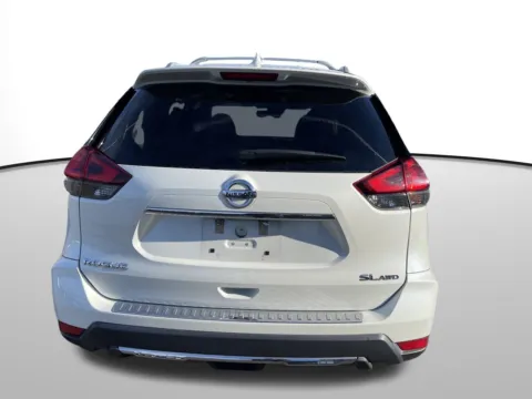 Photos of 2017 Nissan Rogue SL for sale in Washougal, WA at Westlie Ford