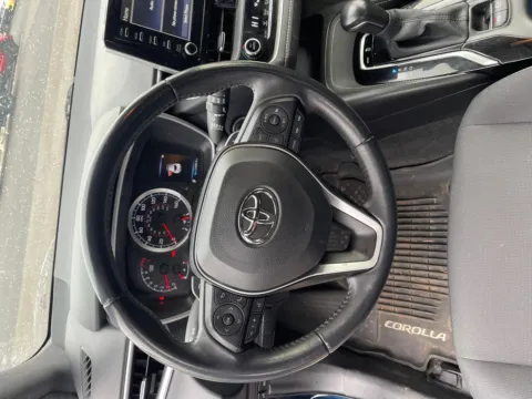 More photos of 2019 Toyota Corolla Hatchback SE at Westlie Ford, WA