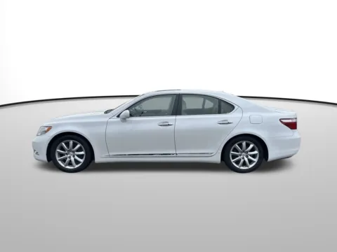 Photos of 2008 Lexus LS 460 for sale in Washougal, WA at Westlie Ford