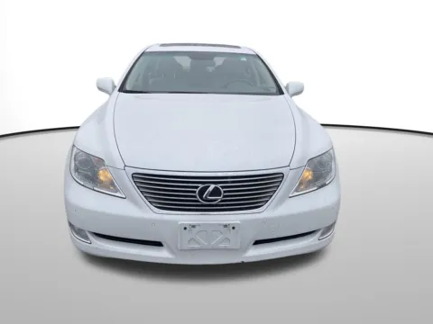 More photos of 2008 Lexus LS 460 at Westlie Ford, WA