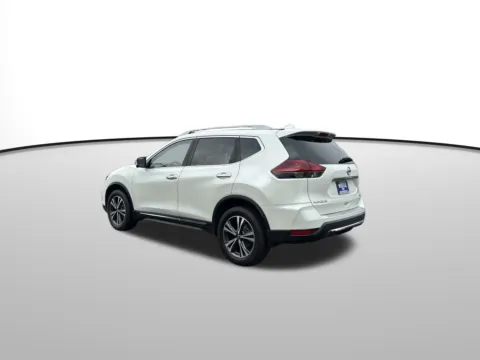 Another view of 2018 Nissan Rogue SL for sale in Washougal, WA at Westlie Ford