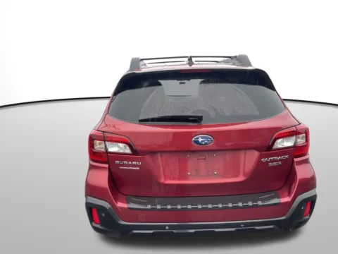 Photos of 2018 Subaru Outback 3.6R for sale in Washougal, WA at Westlie Ford