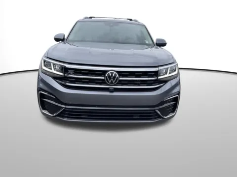 Another view of 2022 Volkswagen Atlas 3.6L V6 SEL Premium R-Line for sale in Washougal, WA at Westlie Ford