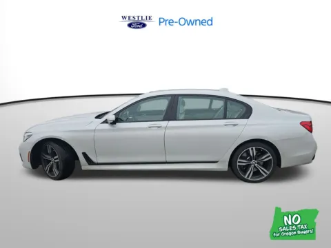 White 2017 BMW 7 Series 750i for sale in Washougal, WA