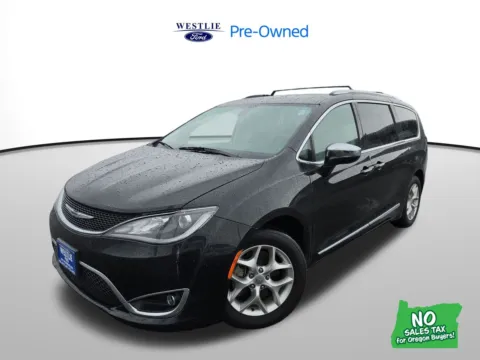 Black 2020 Chrysler Pacifica Limited for sale in Washougal, WA