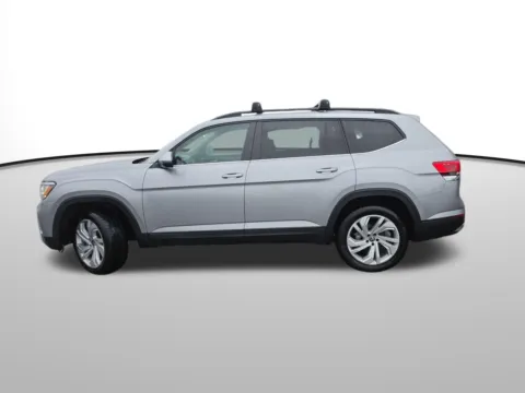 Another view of 2022 Volkswagen Atlas 3.6L V6 SE w/Technology for sale in Washougal, WA at Westlie Ford