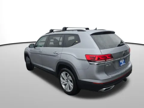 More photos of 2022 Volkswagen Atlas 3.6L V6 SE w/Technology at Westlie Ford, WA