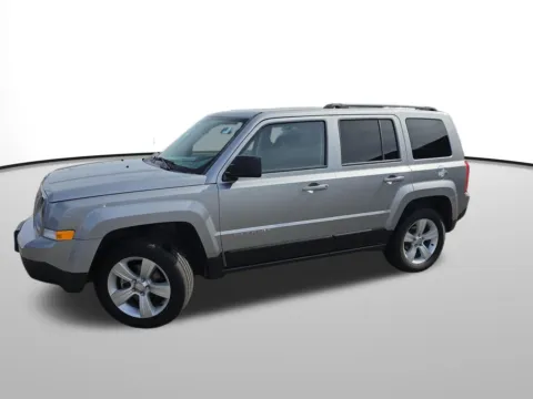 Photos of 2017 Jeep Patriot Latitude for sale in Washougal, WA at Westlie Ford