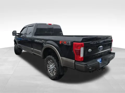 More photos of 2019 Ford F-350SD King Ranch at Westlie Ford, WA