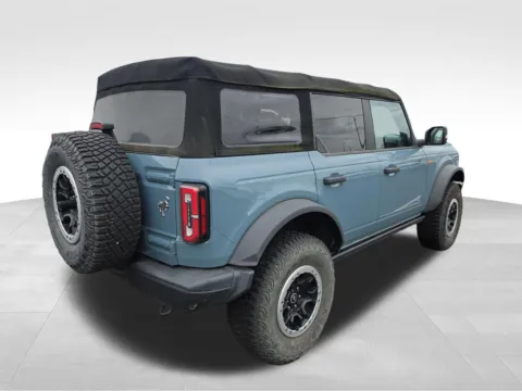 More photos of 2022 Ford Bronco Badlands at Westlie Ford, WA