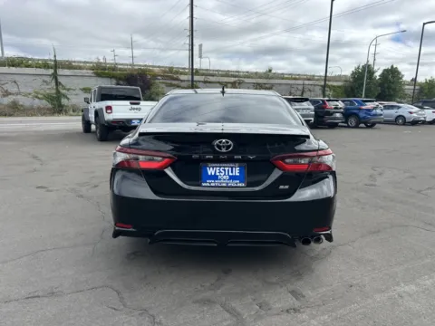 More photos of 2021 Toyota Camry SE at Westlie Ford, WA