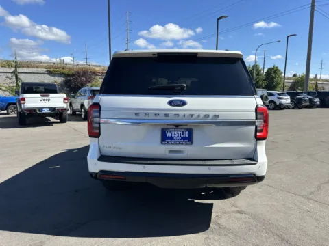 More photos of 2024 Ford Expedition Platinum at Westlie Ford, WA