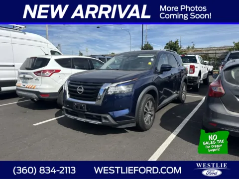 Blue 2023 Nissan Pathfinder SL for sale in Washougal, WA