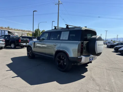 More photos of 2020 Land Rover Defender at Westlie Ford, WA