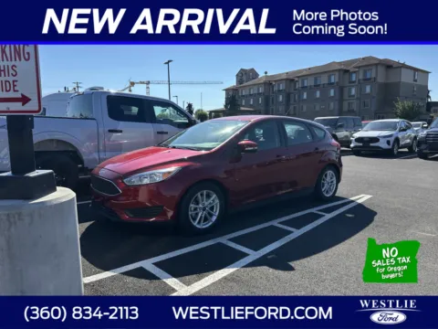 Red 2016 Ford Focus SE for sale in Washougal, WA