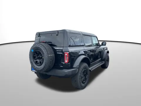 More photos of 2025 Ford Bronco Outer Banks at Westlie Ford, WA