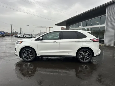 Photos of 2022 Ford Edge ST for sale in Washougal, WA at Westlie Ford