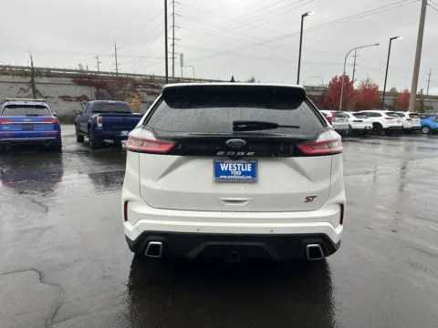 More photos of 2022 Ford Edge ST at Westlie Ford, WA