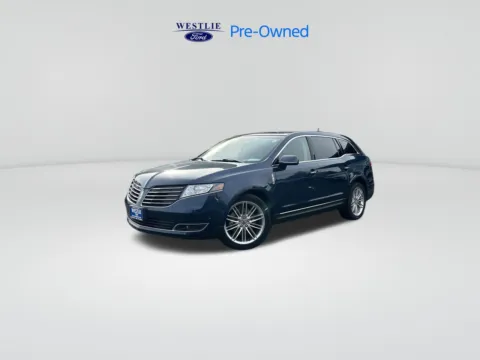 Blue 2017 Lincoln MKT Elite for sale in Washougal, WA