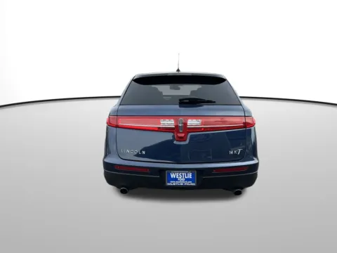 More photos of 2017 Lincoln MKT Elite at Westlie Ford, WA