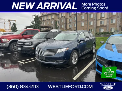 Blue 2017 Lincoln MKT Elite for sale in Washougal, WA