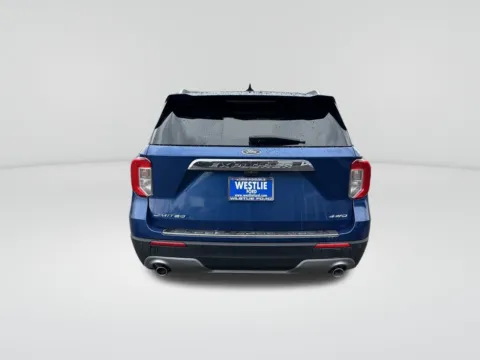 More photos of 2023 Ford Explorer Limited at Westlie Ford, WA