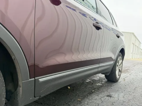 More photos of 2017 Lincoln MKC Select at St. Marys CDJR, OH