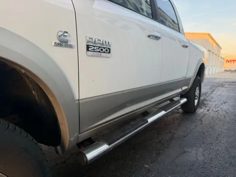 More photos of 2011 Ram 2500 Laramie at St. Marys CDJR, OH
