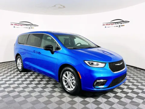 Blue 2026 Chrysler Pacifica Select for sale in Saint Marys, OH