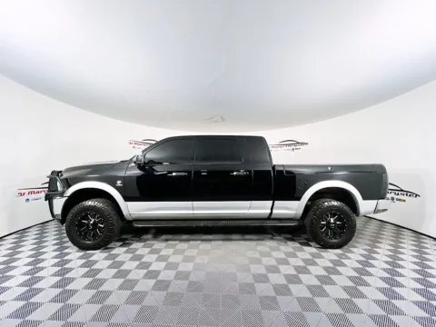 More photos of 2012 Ram 3500 Laramie at St. Marys CDJR, OH