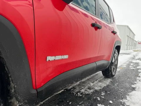 More photos of 2018 Jeep Renegade Sport at St. Marys CDJR, OH